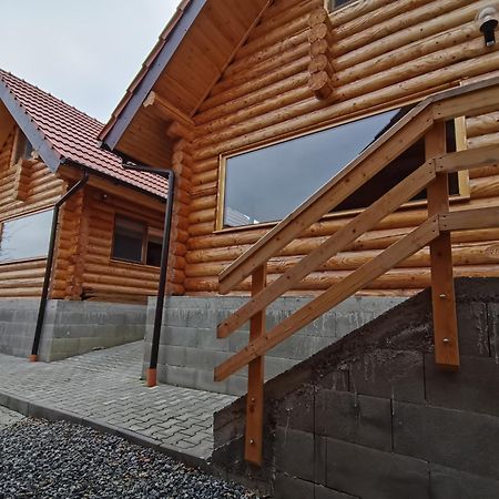 Long Rock Chalets Rimetea Eksteriør bilde