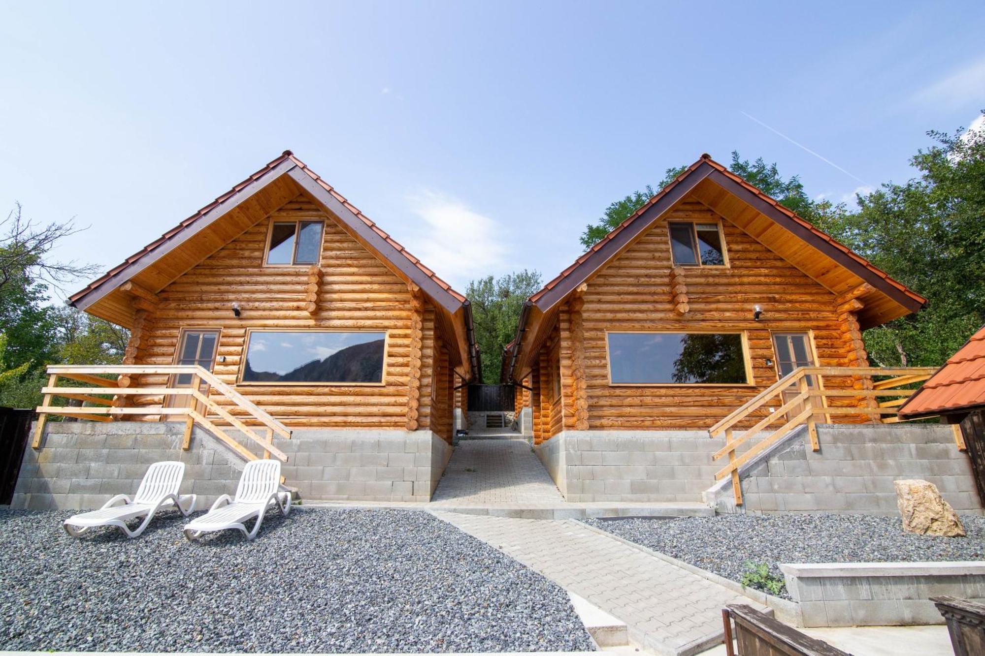 Long Rock Chalets Rimetea Eksteriør bilde